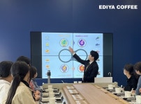 이디야커피, 경주여자정보고 학생 대상 드림팩토리 견학 진행