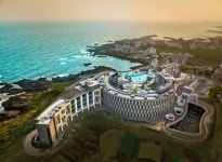 신라스테이 플러스 이호테우에 글로벌 파티셰 질 마샬 뜬다