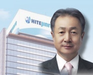 서영이앤티 내부거래 여전히 30%대…적자에도 오너家는 배당