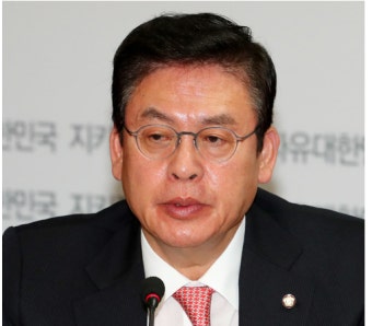 정우택 
