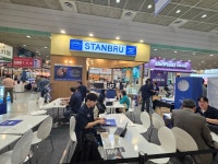 [현장] 불황에도 창업은 간다…코엑스 달군 IFS 박람회, 저가커피·치킨 인산인해