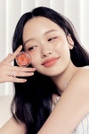 루나(LUNA), 부드럽게 녹아드는 '멜티드 치크 밤' 출시