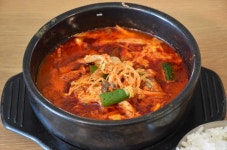 잔치음식의 재현 진가부 본가 양평해장국