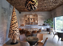 작업장이 함께있는 이재효 갤러리카페