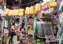 [르포] 논란은 줄이고 노하우는 더한 삐에로쑈핑 2호점