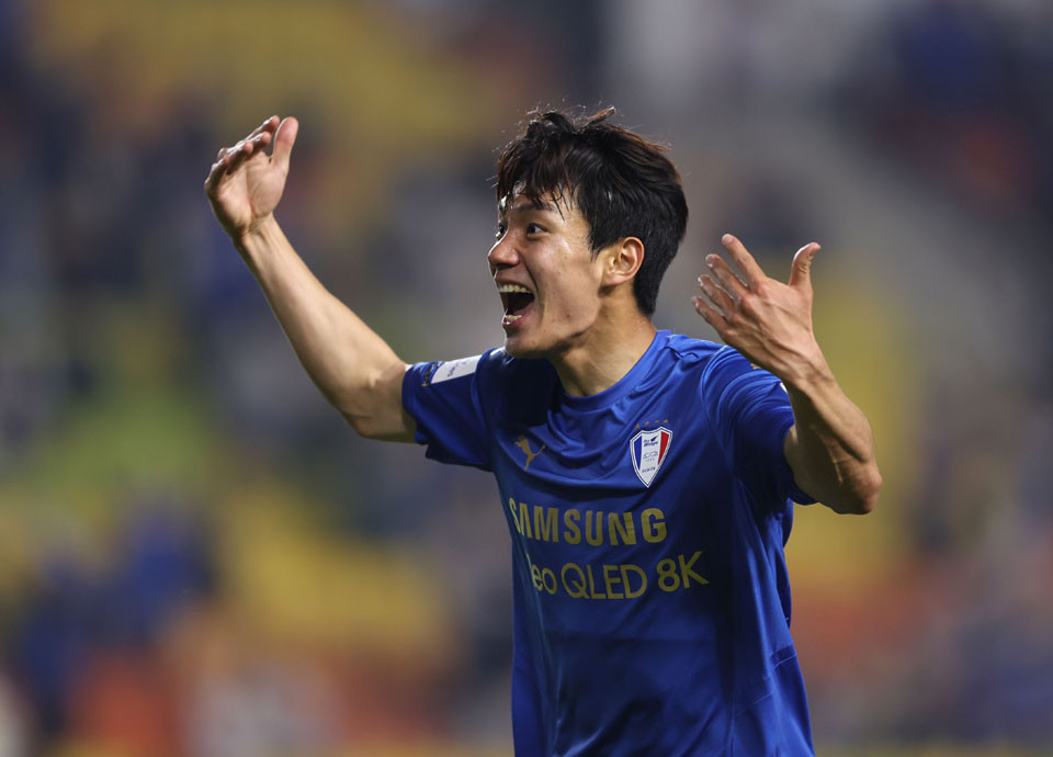 K리그1, 전진우 선수와 티아고의 화려한 득점에 이끌려 전북이 대구를 4-0 완파!