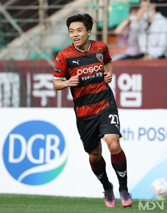 [K리그1] 포항 정재희, '멀티골 14라운드 MVP'