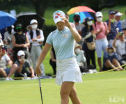 [KLPGA 화보] 지한솔, '제주삼다수 마스터스' 우승 '통산 3승 달성'