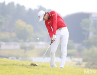 [KPGA] 김한별, 헤비 러프에서 완벽한 세컨샷