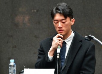 전두환 손자 전우원, 마약 혐의로 검찰 송치