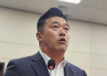 법인고군산식자재 | [2025 국감] 송유경 수퍼마켓조합 회장 "식자재마트 '매장·법인 쪼개기' 불사...법망 회피"