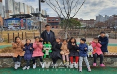 이정철 의원, 본촌생태어린이공원 동물캐릭터 조형물 설치