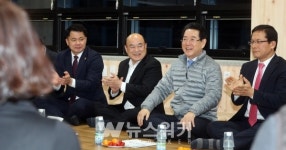 김영록 전남도지사, 광양서 올 첫 소통 민박간담회