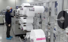 김영록 전남도지사, 코로나19 마스크 생산 현장 찾아