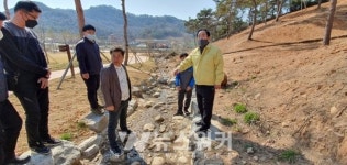 김준성 영광군수, 영광 테마식물원 현장 방문