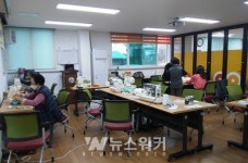 동구 지산2동, 개학 앞두고 마스크 제작 구슬땀