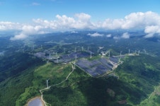 [뉴스워커_LS그룹] 스마트 디지털·그린 기술로 경제 활성화 기여