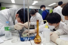 목포대, 학다리고등학교 방문 찾아가는 실험실... 성황리 개최