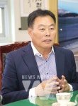 김산 무안군수, 낮술 점심 사과에도... 지역사회 파문 일 듯