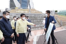 이동진 진도군수, 녹진관광지 개발 현장 방문…세심히 챙기겠다