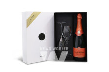 하이트진로, 출시 1주년 기념 떼땅져레폴리 드라 마께트리 샴페인 기획상품 출시