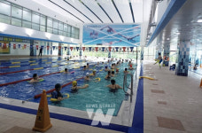 화순군, 군민 건강증진을 위한 수영 프로그램 운영