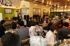 [포토] 박병규 광산구청장, 수완동 경로당 효도잔치 참석
