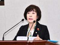진명숙 여수시의원, 5일장 환경 개선하고 관광지로서 활성화 방안 마련해야
