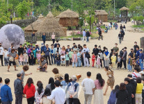 나드리 명소 화순 고인돌 유적지··· 한여름 밤의 버스킹 개최