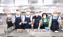 광주시 서구의회, 서빛마루시니어센터 배식 봉사활동 실시