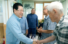 전남도, 폭염 속 어르신 건강 지키기 온힘
