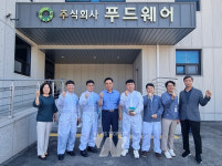 한국농수산식품유통공사, 유망 K-푸드 기업 돌며 수출 확대 현장경영