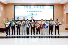 화순군, 9월 중 정례 조회 실시... 군정 발전 유공자 표창 및 공직자 5분 발표