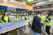 광주은행, 무등산 정상 상시개방 기념 봉사활동 실시