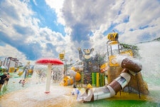 [포토] 구례군 지리산온천관광지 나들이 워터파크, 20일까지 시범운영