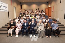 화순군, 류현자·정선 초대 사모곡;끝없는 해원(海原)展 개막식 열려