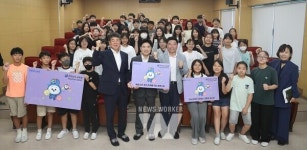 김대중 전남교육감, 순천왕지초 찾아 수당 활용 주제 대화 진행