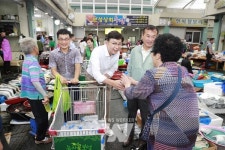 보성군, 추석맞이 전통시장 장보기로 지역경제의 활기 충전!