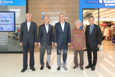 우리금융, 미국 굿윌스토어 대표이사 굿윌스토어 밀알우리금융점 방문