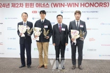 K-콘텐츠X연관산업, 산업 간 경계 넘은 동반성장... 콘진원, 중기부 윈윈 아너스 선정
