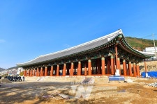 여수시, 현장 간부회의 개최…진남관 재개관 준비 현장 점검