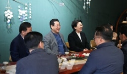 김영록 전남지사, 구례서 민간정원 브랜드화 구상