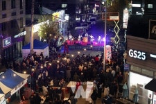 영암군, 삼호 달빛축제 레트로 감성 2,000여 방문객에 통했다