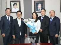 김세영 프로골프선수·BMW 도이치 모터스 해남군에 이웃사랑 성금 3천만 원 기탁