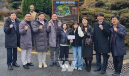 김정희 전남도의회 교육위원장, 순천용당초 교육가족과 함께 행복샘터· 순천 SOS 어린이마을에 기부금 전달
