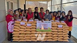 [포토] 송암동 자원봉사캠프, 사랑의 쌀 나눔 행사