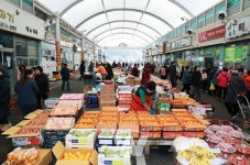 [포토] 설 대목 맞은 보성녹차골향토시장, 보성사랑상품권으로 채우는 설 장바구니