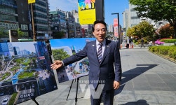 박수현, 천안·홍성 시장 돌며 소상공인 살리기 행보... 만남로 광장화도 제시