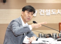 아산시의회, 용화동 옹벽 붕괴부터... 도로 안전망·통학로 대책 집중 점검