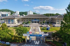 여수시, 석유화학 침체 장기화... 고용안정 지원 1년 더
